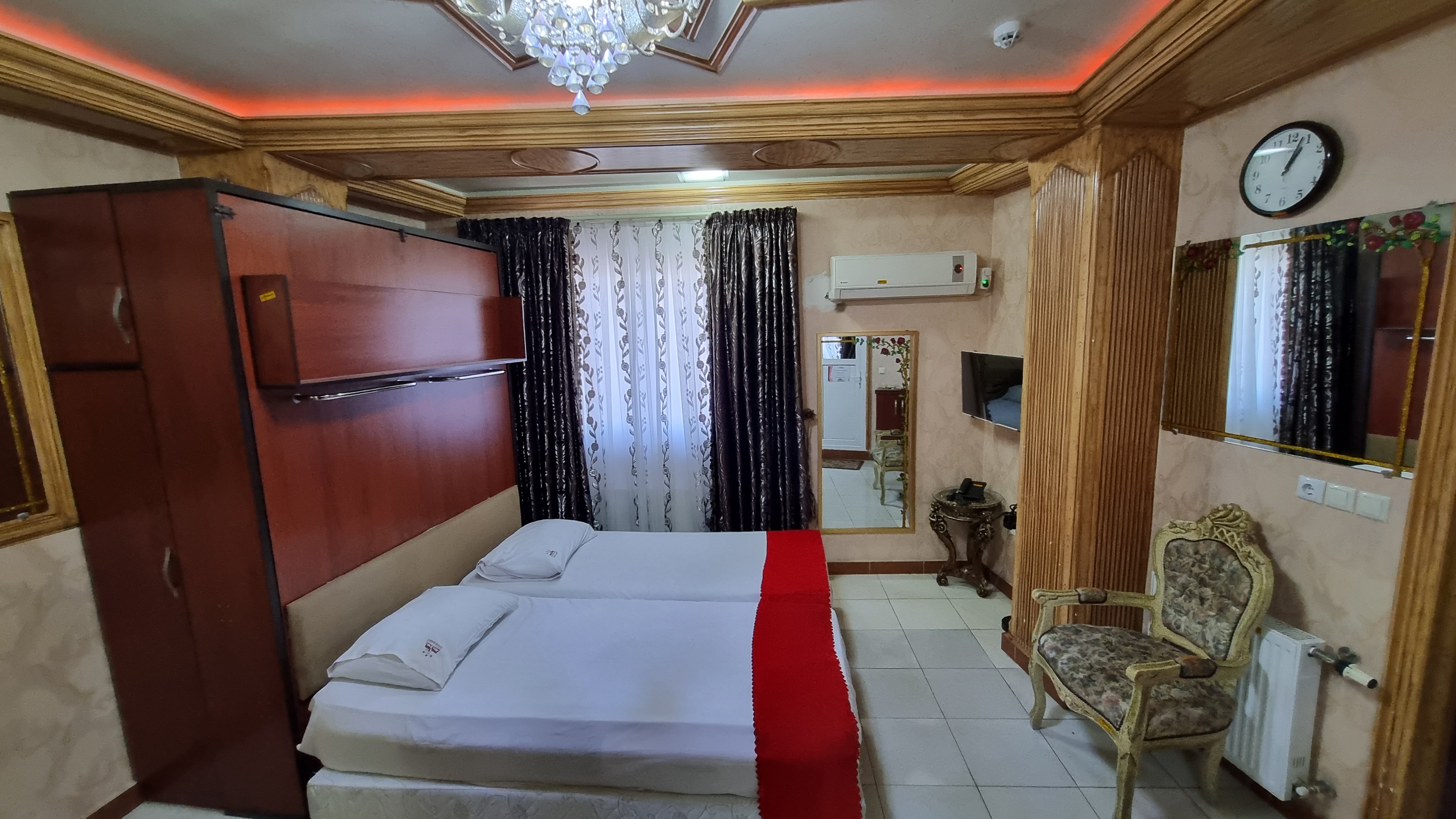 reservation 55meter  3 person  Sabouri apartment hotel